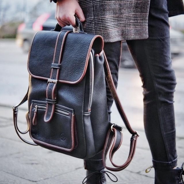 Multifunctional stylish men's backpack