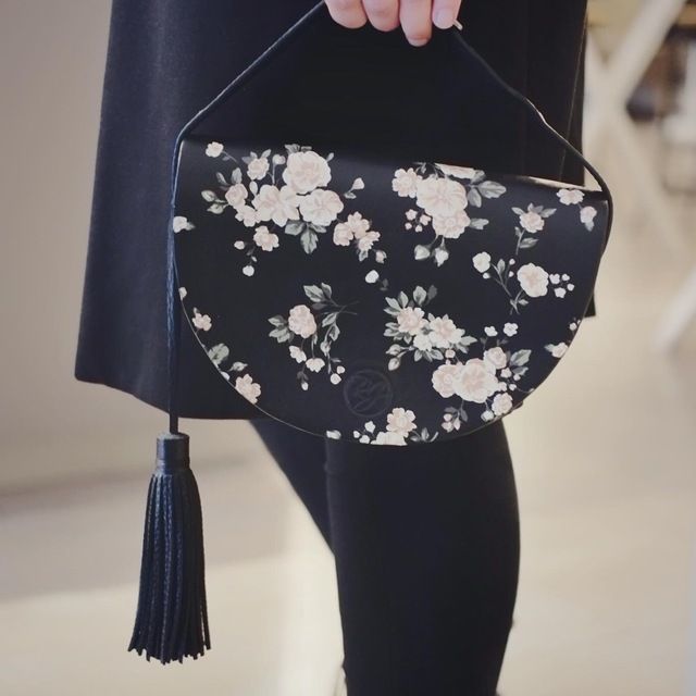 Floral Women's handbag - clutch